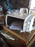 Black & Decker toaster oven with paperwork