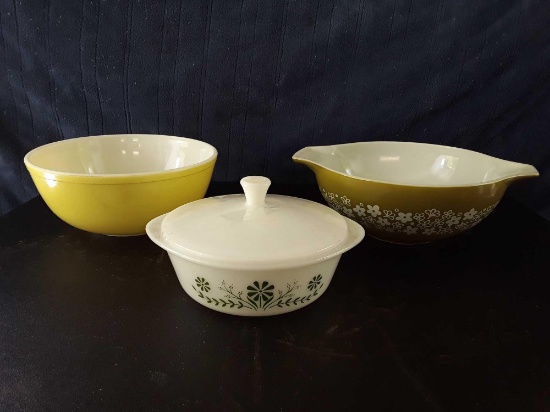 2 Pyrex (yellow, green with white flowers) 1 Glasbake (white with green flowers)