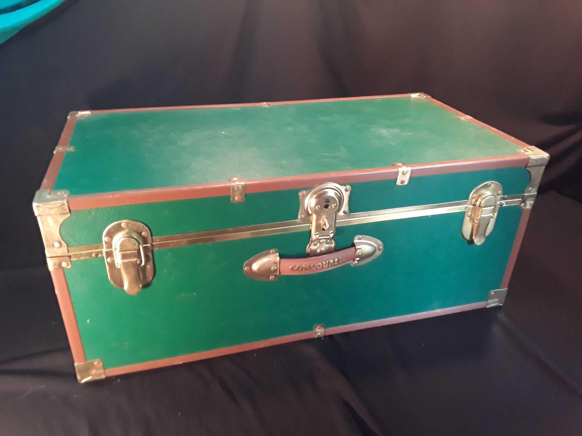 Large Forest Green Concourse Storage Trunk | Proxibid