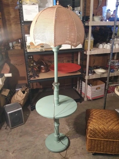 So Unique! 5 ft Tall Wicker-top Shade Lamp with Pedestal Table Base. Shabby Chic