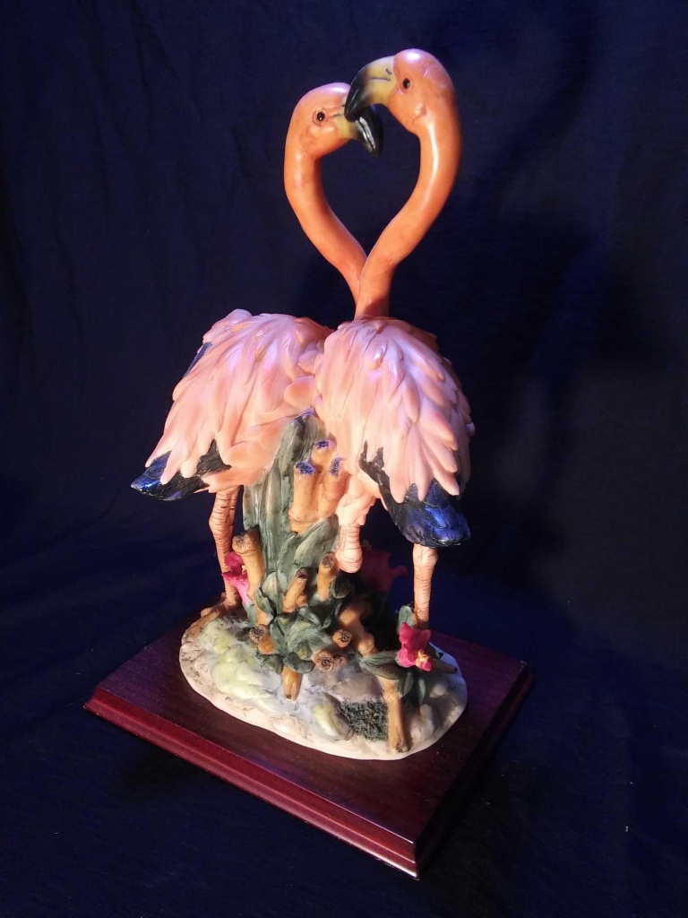 Montefiori Collection Pair Of Flamingos Large Figurine - Italy | Art,  Antiques & Collectibles Collectibles | Online Auctions | Proxibid