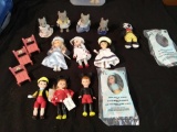 (7) Madame Alexander Dolls DISNEY Miniatures McDonalds Toys PLUS EXTRAS