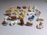 (25) Wade England Figurines