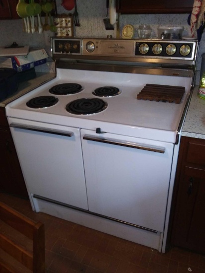 vintage frigidaire electric stove