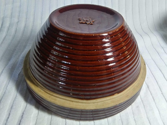9" Monmouth Pottery Brown Ribbed Crock Bowl