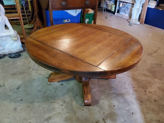 Beefy vintage round coffee table