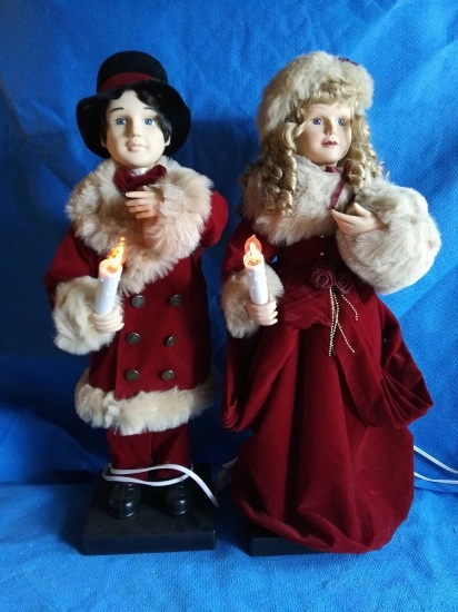 26" Traditions animated, lighted Victorian couple