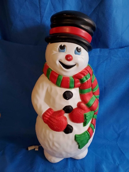Vintage Snowman Blow Mold Holiday yard art - 38" tall. lighted