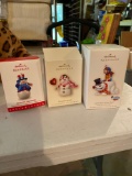 3x Hallmark Keepsake Ornaments in boxes