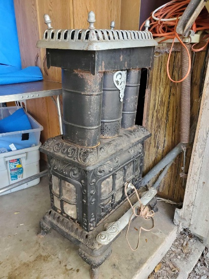 Very Vintage MONARCH Cast Iron electric Stove-heater