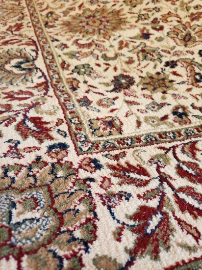 Nice ARIANA oriental pattern rug, 92" x 63"