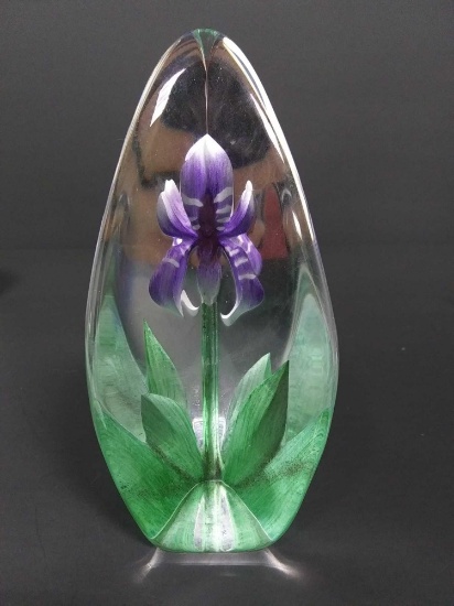 SIGNED MATS JONASSON Sweden Iris Flower Art Cut Glass Paperweight