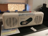 realistic AM FM stereo cassette recorder scr 40