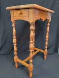 Very nice Vintage Spindle leg table with double access drawer
