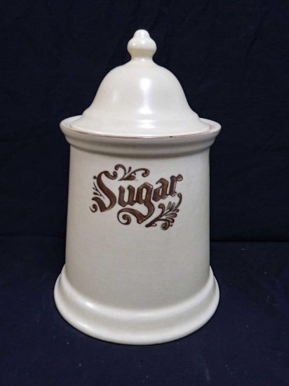 11" Tall Pfaltzgraff The Village pattern sugar canister with lid
