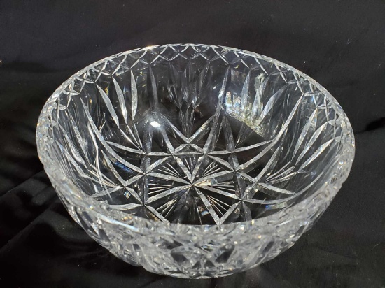Beautiful WATERFORD Crystal 8" Fruit/Salad bowl