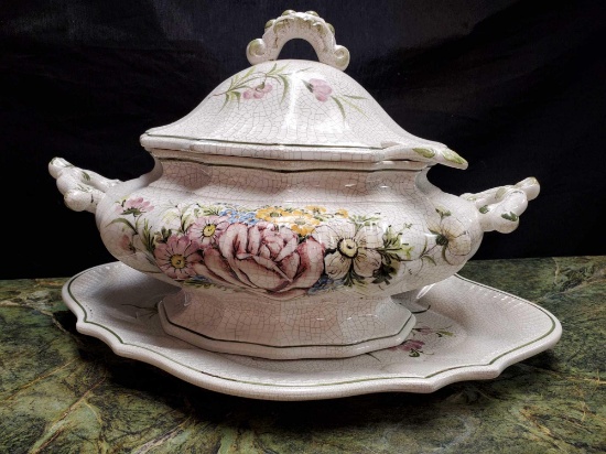 Italian Soup Tureen with underplate and ladle