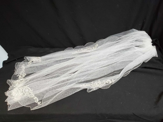Beautiful Bridal Veil with attached comb