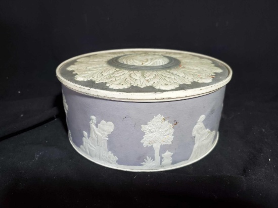Vintage tin- Ward Baking Co. NY, Grecian themed