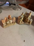 2 small David winter cottages Fisherman?s Warf and Apothecary?s Shop