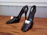Pair of Cute Glazed Ceramic Pumps, Bow Front 5 Inch