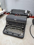 Very Vintage ROYAL typewriter