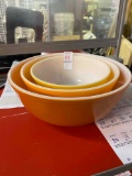 3 colorful graduated Pyrex mixing bowls