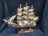 Vintage model CONSTITUTION 1814 wooden ship