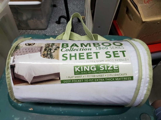NEW in package BAMBOO collection 1800 series King SHEET SET , white