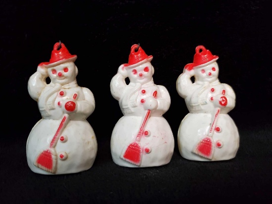 (3) Fabulous vintage Snowmen ornaments, plastic