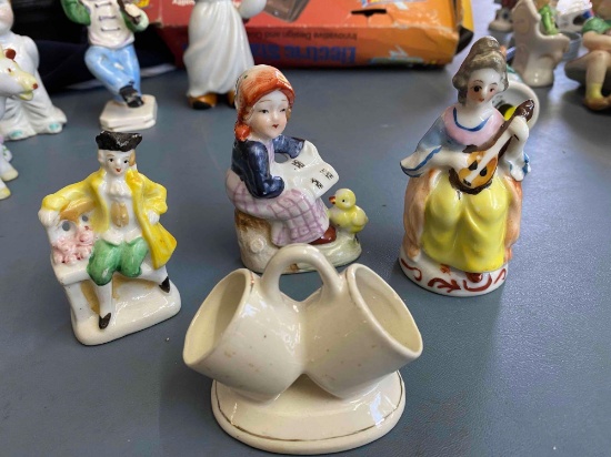 4 authentic occupied Japan figurines