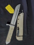 Strong HUNTER SURVIVOR knife in sheath