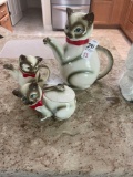 Adorable set of Cat pitcher with kitten Creamer and sugar