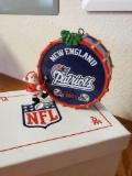 2011 NFL new England PATRIOTS, in box, Danbury Mint Collectible Ornament
