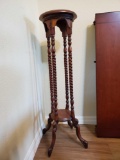 Wonderful wooden spindle leg PLANT STAND, antique/vintage