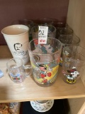 2 sets of Disney glasses in beautiful condition