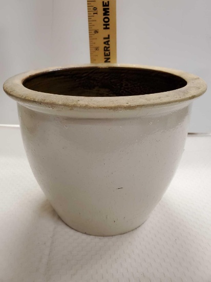 Solid 9" Crock Planter