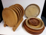 VERY COOL VINTAGE WOOD PLATES, THICK WITH LIGHT WOOD CHARGER on stand