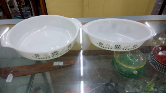 (2) VINTAGE CASSEROLE DISHES/BAKERS, GREEN DAISY