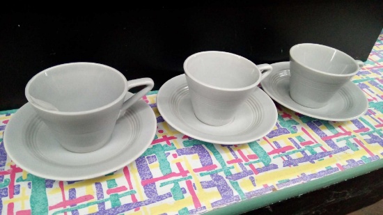 SET OF 3 HARLEQUIN GRAY CUPS AND SAUCERS