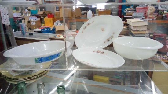 (4) PC WHITE CERAMIC INCLUDING PYREX