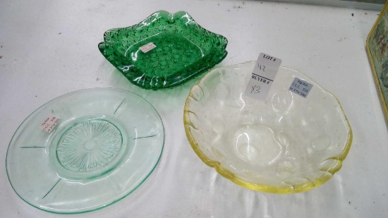 (3) VINTAGE/MCM BOWLS/PLATES INCLUDING COOL GREEN GEOMETRIC