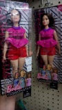 (2) NEW IN PACKAGE BARBIE FASHIONISTAS, 1998