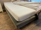 Very Nice TEMPUR-PEDIC QUEEN BED WITH ELECTRIC ADJUSTABLE BASE/FRAME WITH REMOTE