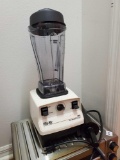 Vita-Mix 5000 blender