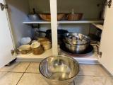 VARIETY OF PANS, BOWLS, SOUP MUGS, GRATER, VINTAGE SALAD BOWLS