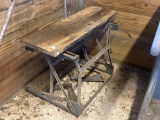 MOUNTING BENCH