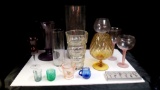 GROUPING OF DECOR GLASS INCLUDING VASES, COLORFUL AND CLEAR, BEEFY AND DELICATE