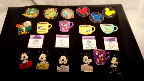 21 PINS (5) COMPLETE OFFICIAL DISNEY CAST LANYARD COLLECTION SETS