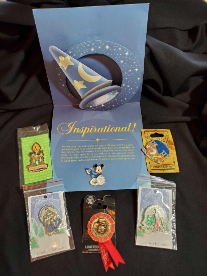 (6) WALT DISNEY TRADING, special edition, holidays around the world AND VACATION CLUB PINS